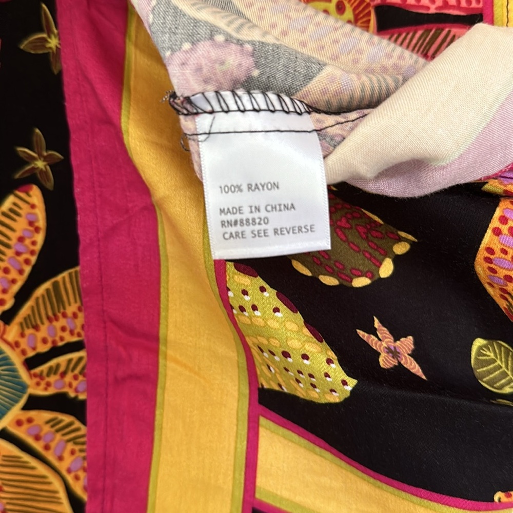 NWT Stunning Blouse - Picture 5 of 6
